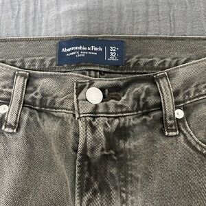 Abercrombie & Fitch Black Relaxed Men's Jeans